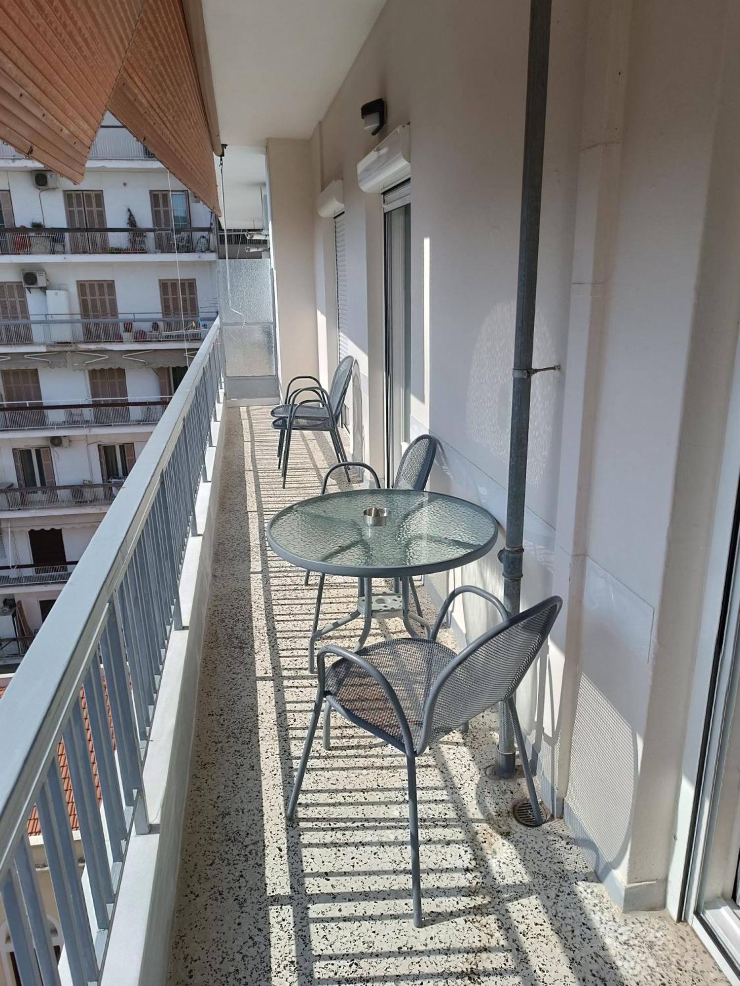 Lilioum Apartment テッサロニキ エクステリア 写真